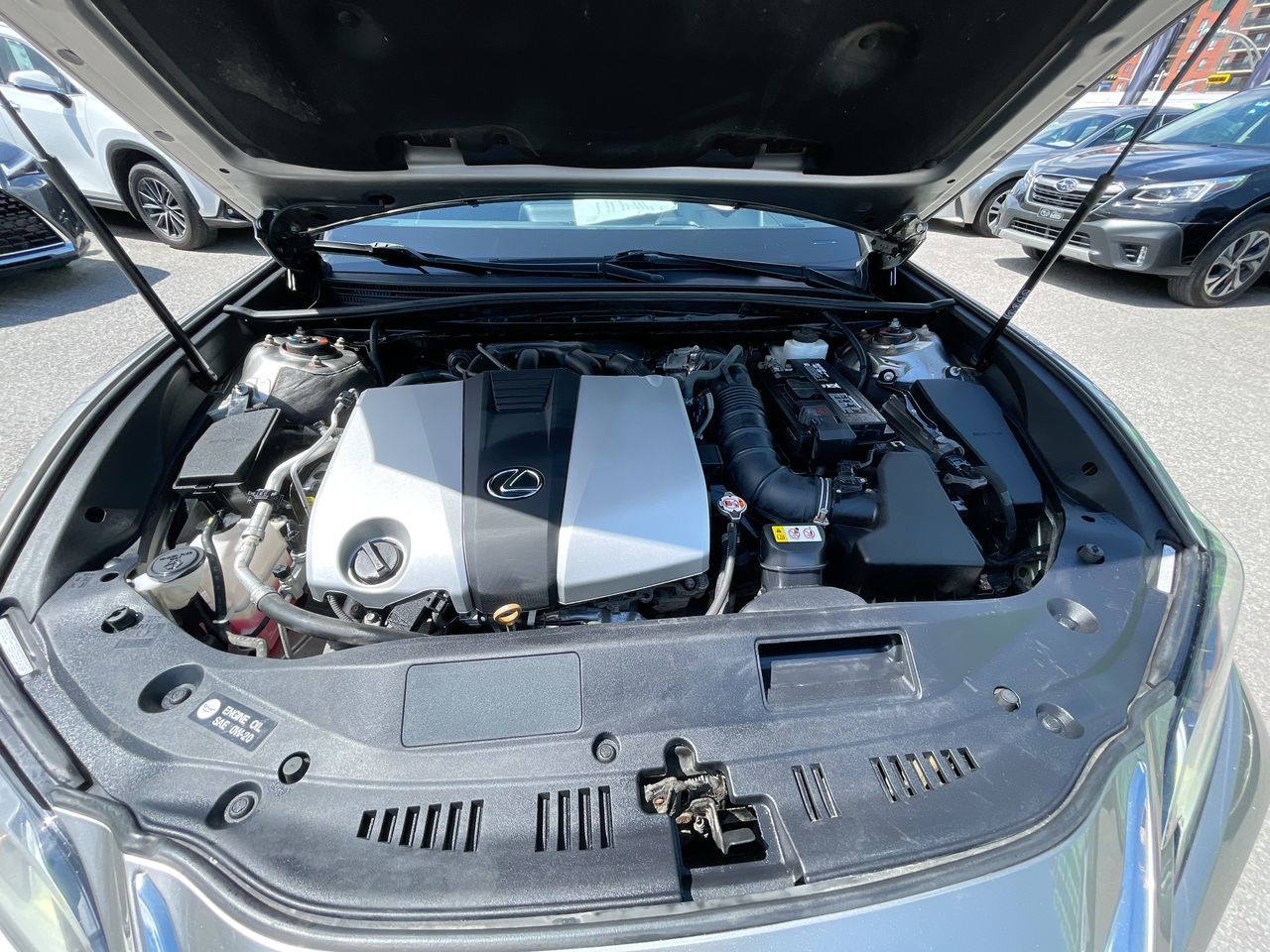 2019 Lexus ES 350 in Laval, Quebec