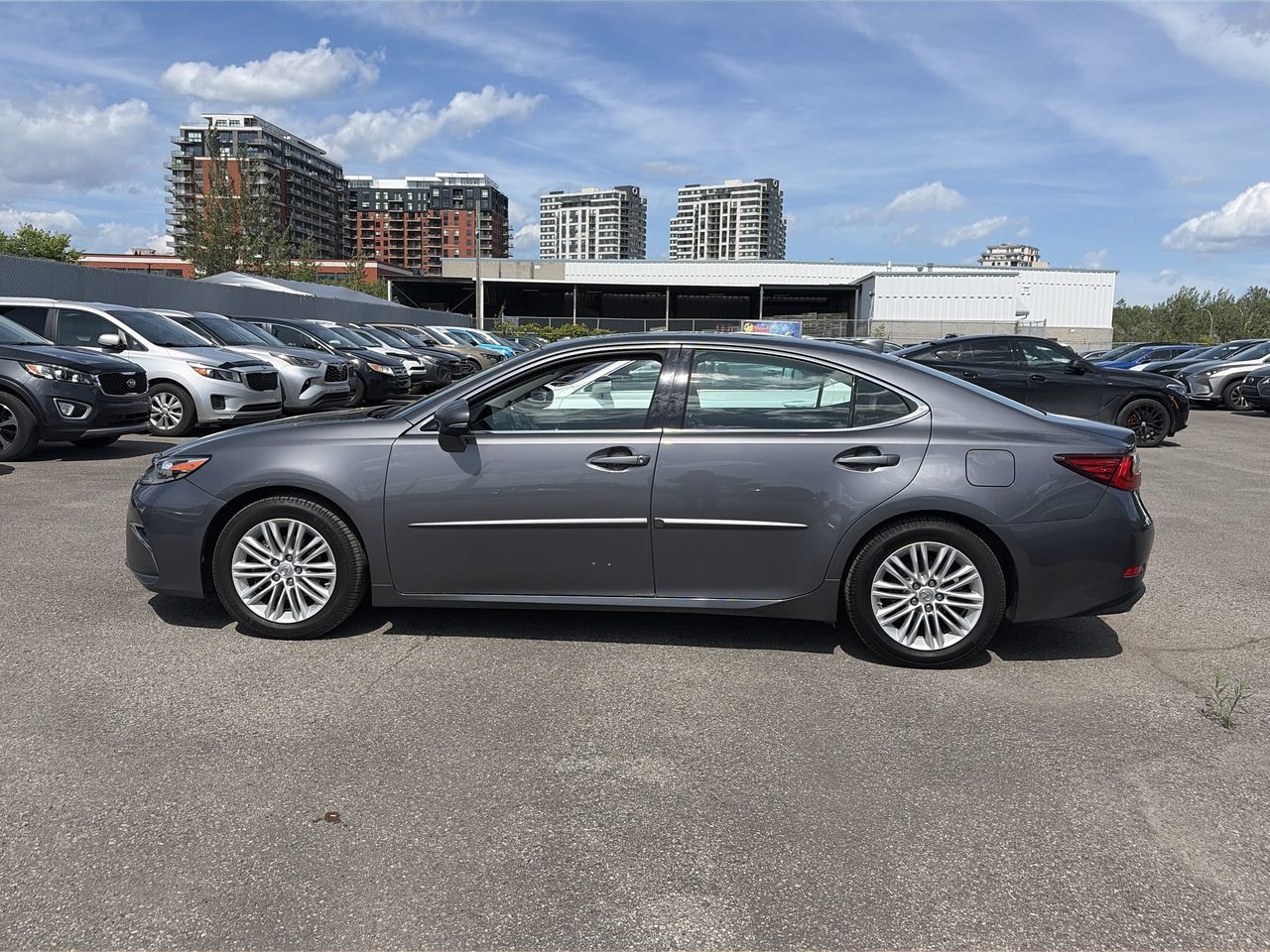 Lexus ES  2018