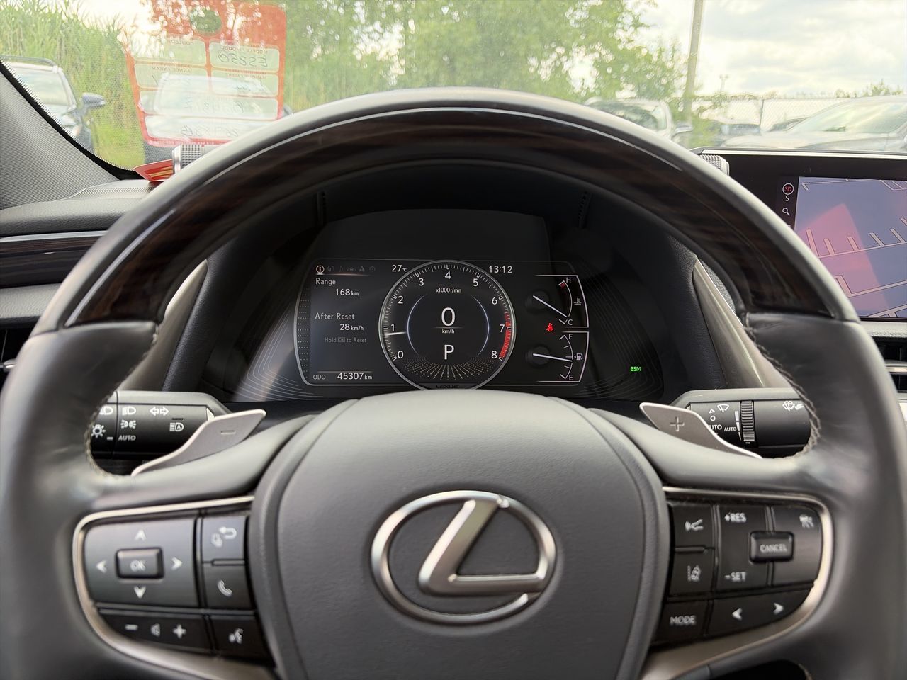 Lexus ES  2021