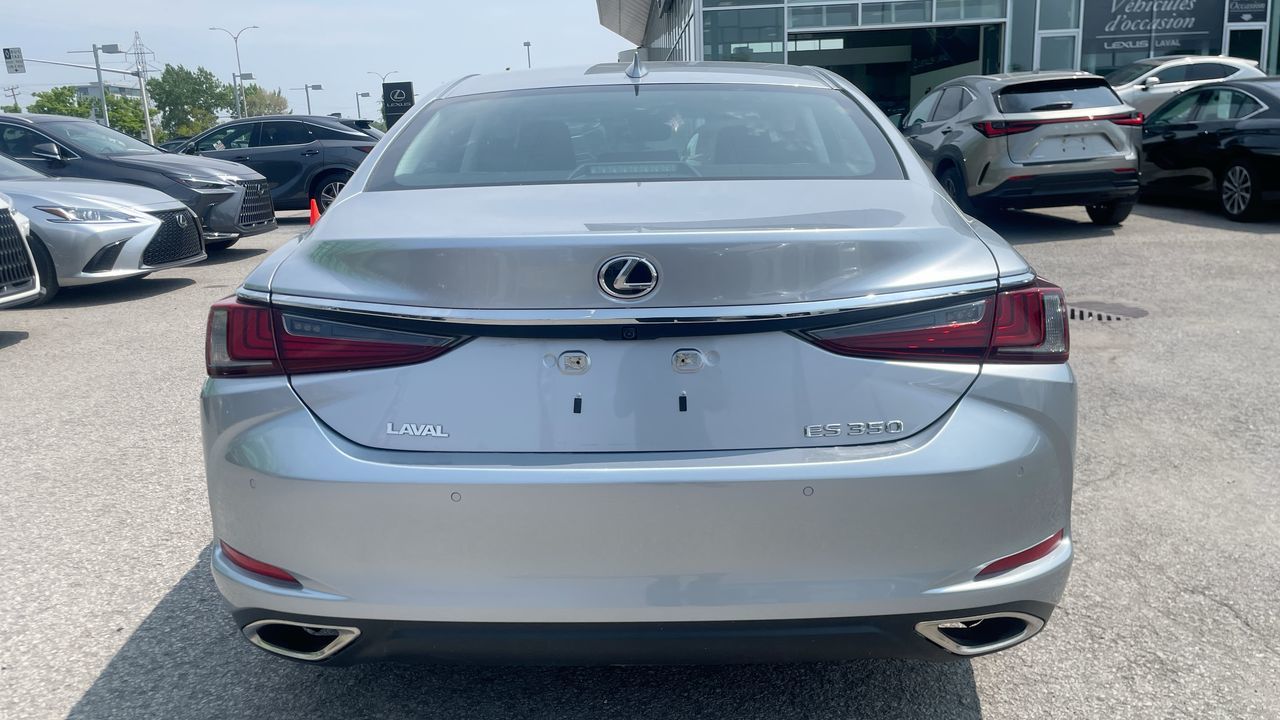 2023 Lexus ES350 in Laval, Quebec
