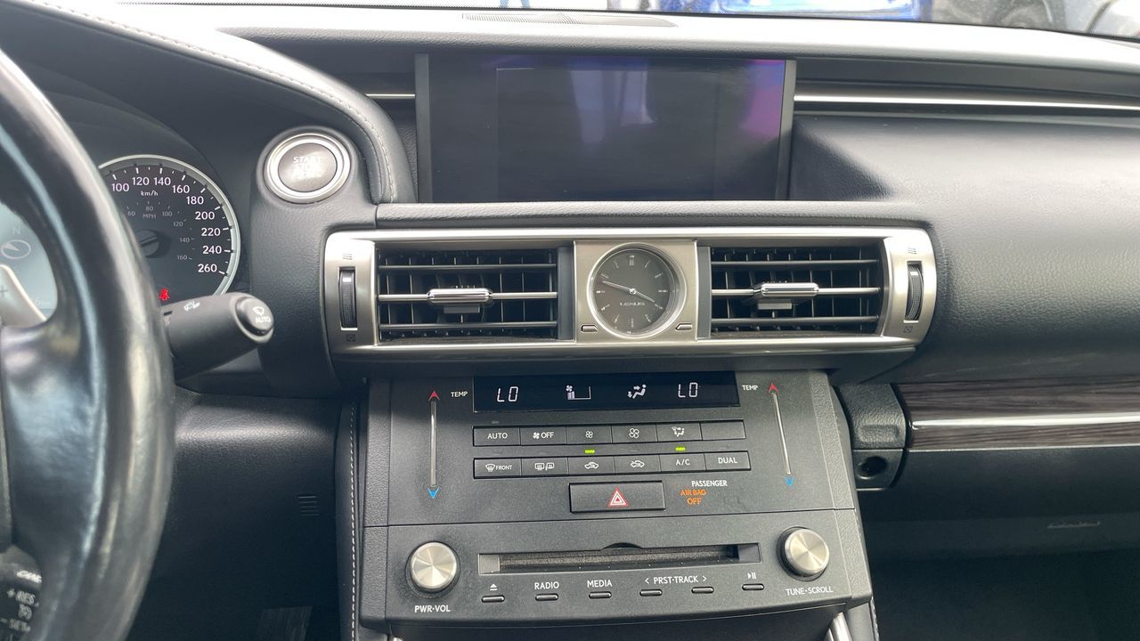 2016 Lexus IS 300 in Laval, Quebec