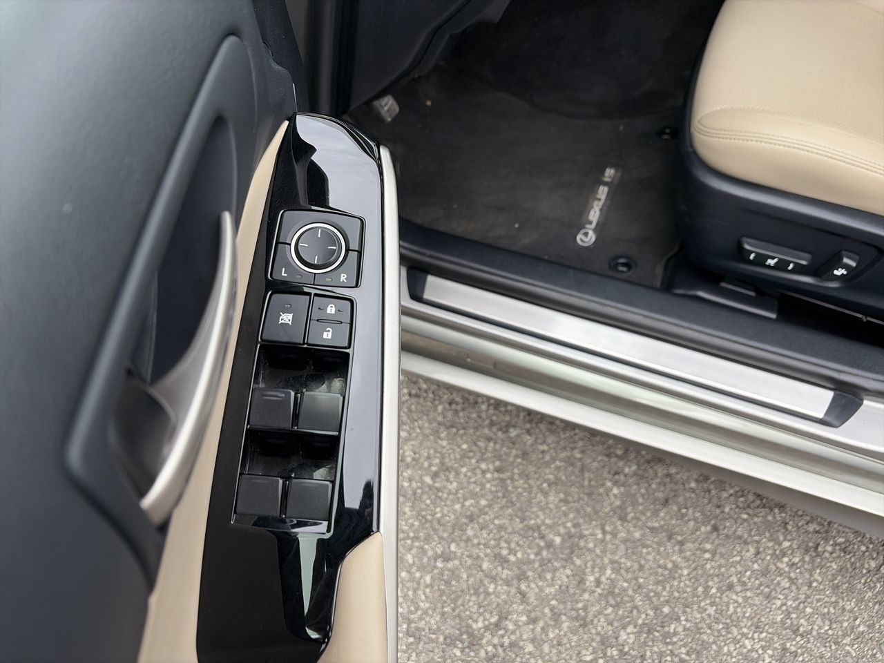 2018 Lexus IS 300