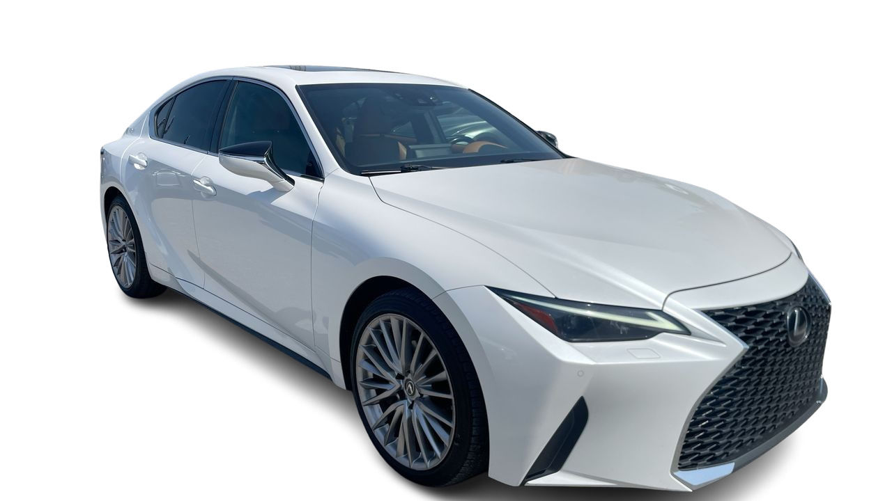 2021 Lexus IS 300 in Laval, Quebec
