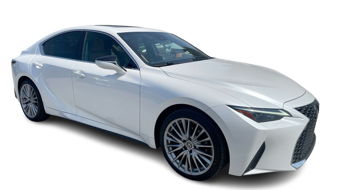 2021 Lexus IS 300 in Laval, Quebec