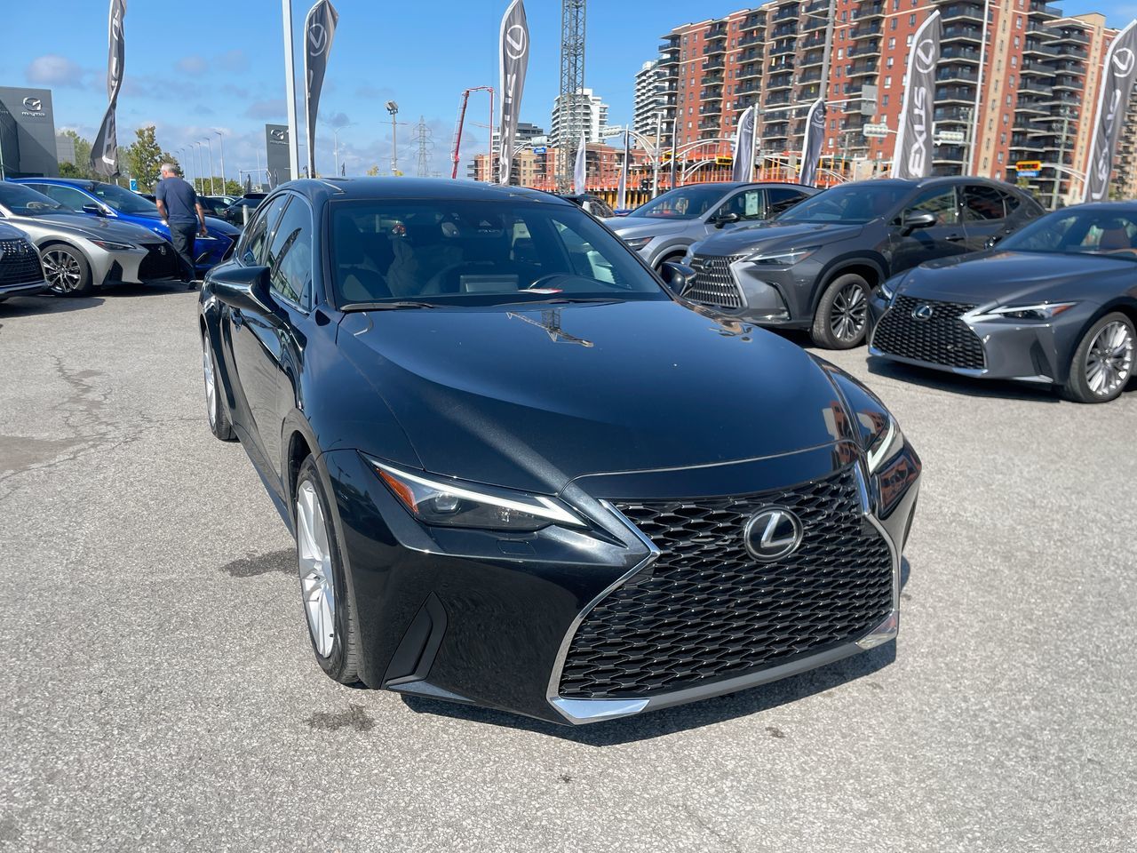 Lexus IS 300  2021
