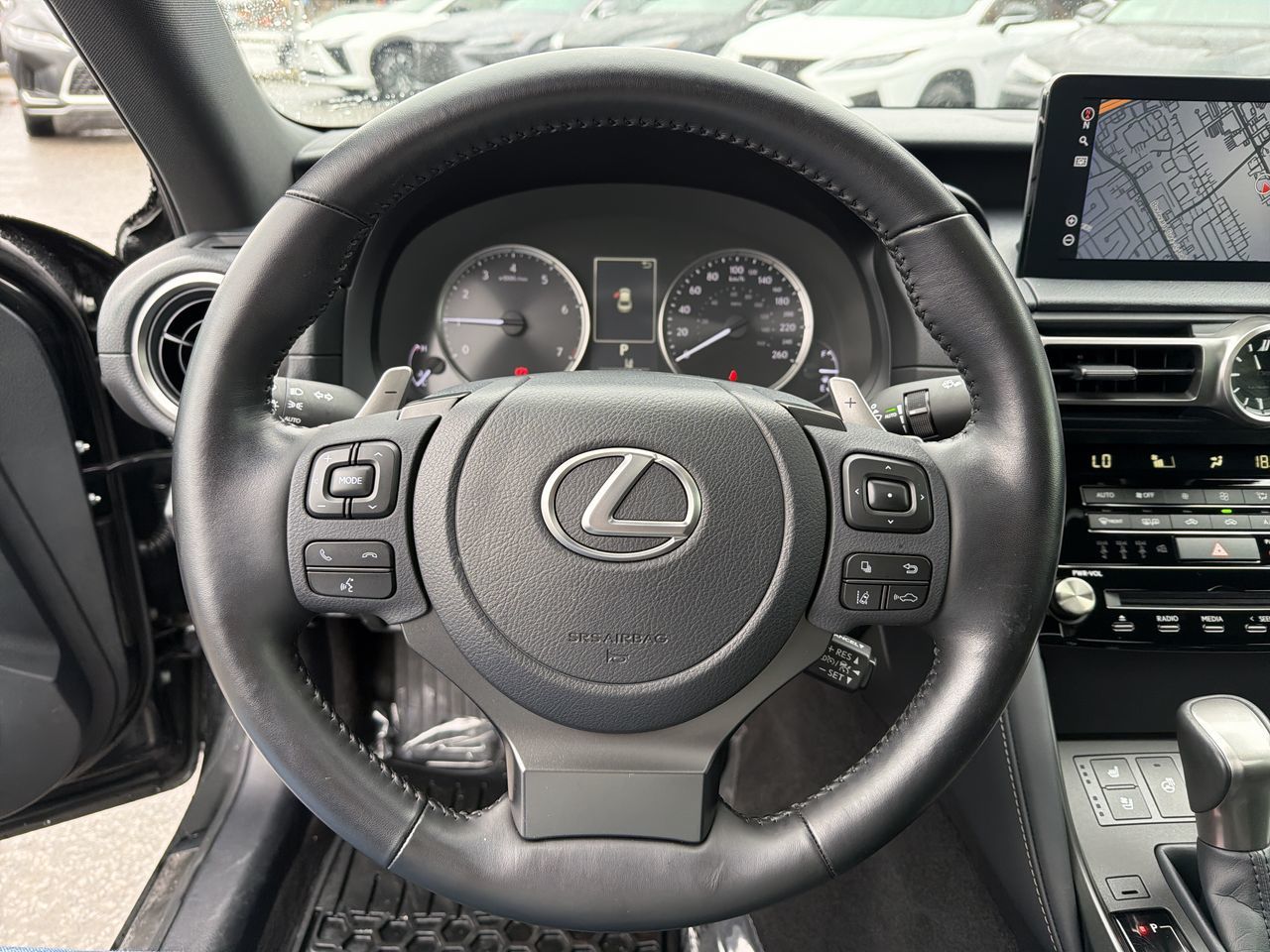 Lexus IS 300  2021