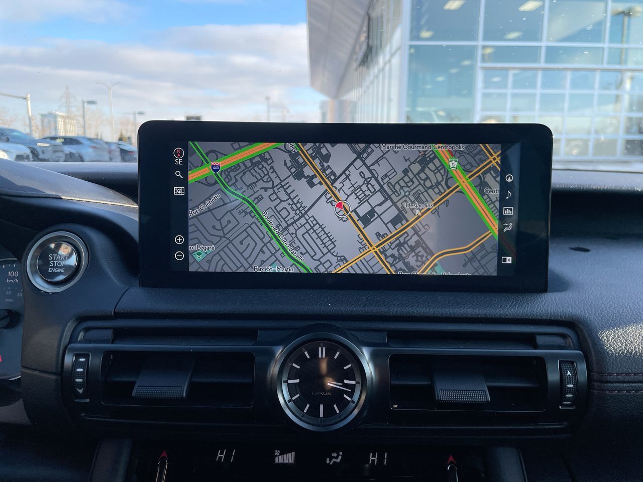 Lexus IS 300  2023 à Laval, Québec