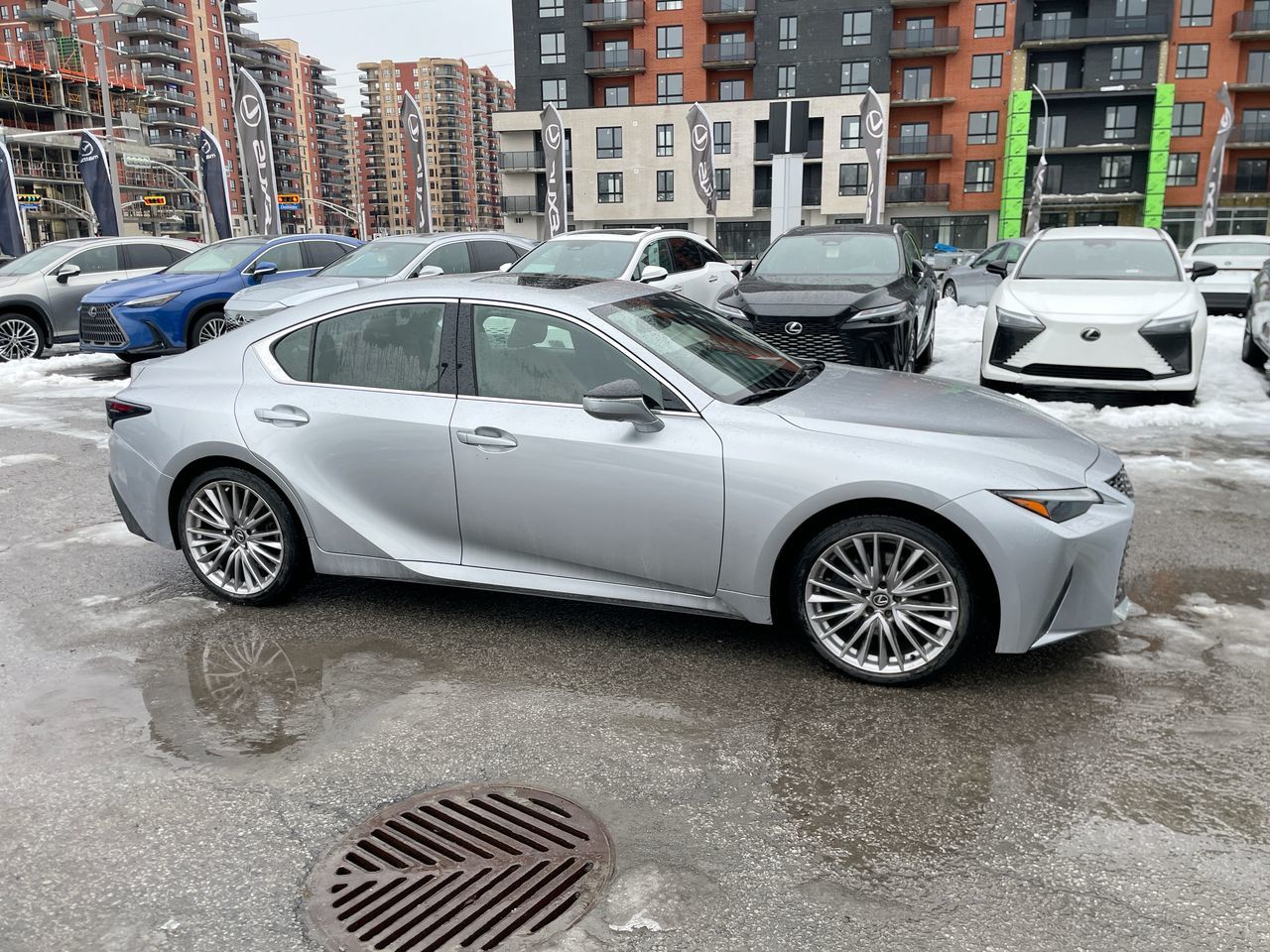 2023 Lexus IS 300