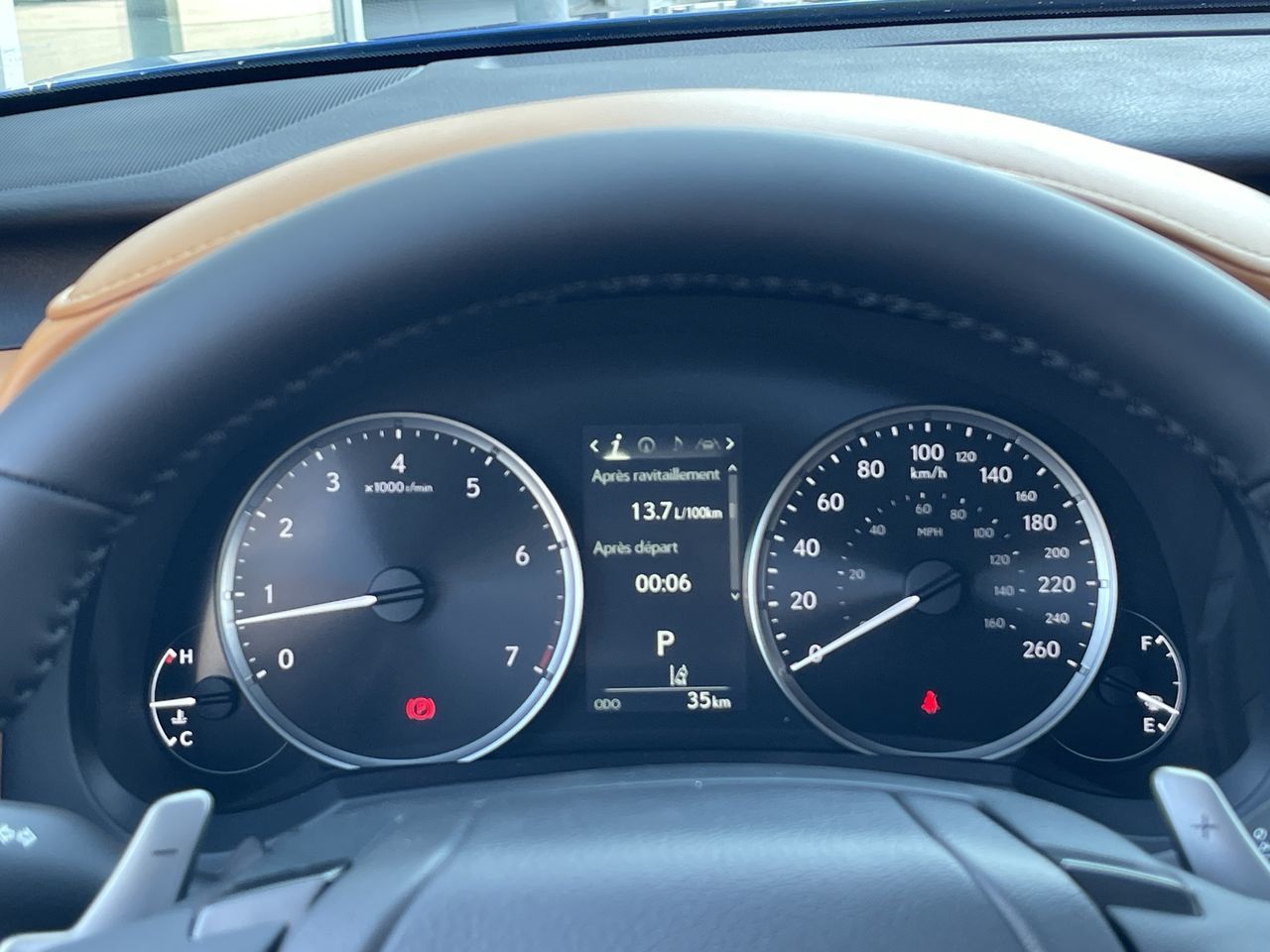 Lexus IS 300  2024 à Laval, Québec