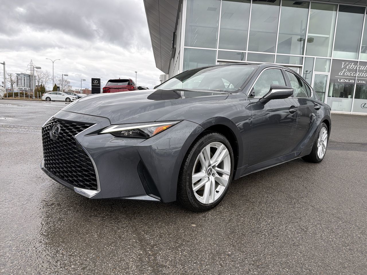Lexus IS 300  2024