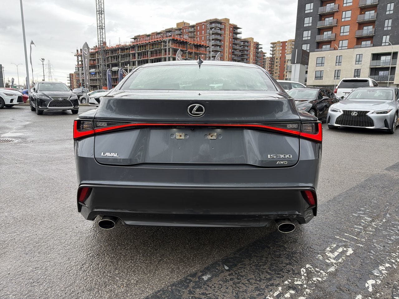 Lexus IS 300  2024
