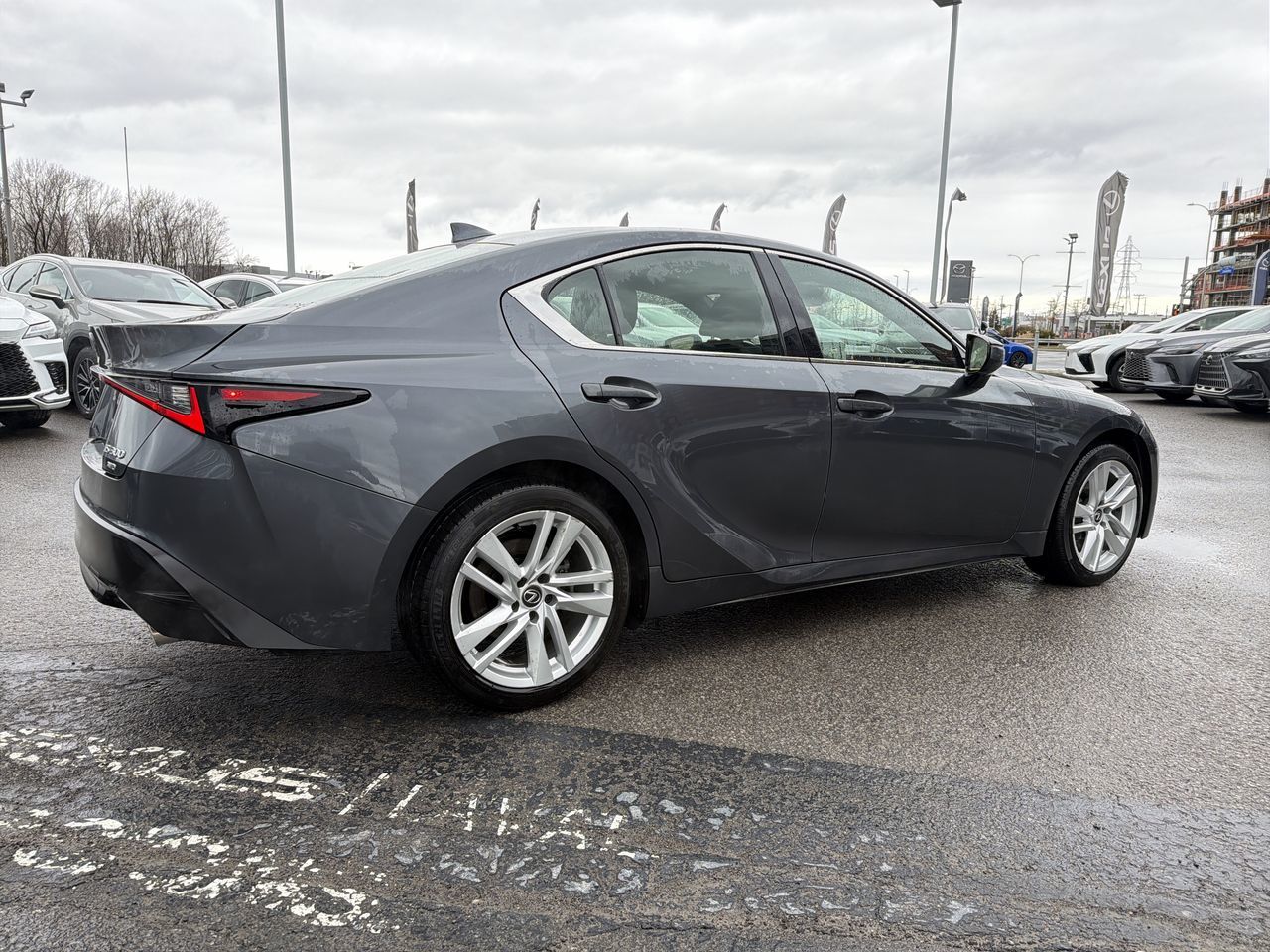 Lexus IS 300  2024
