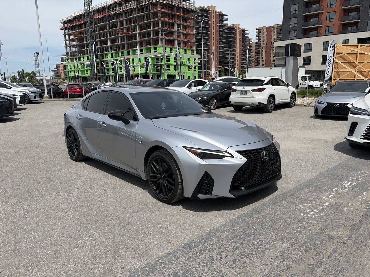 Lexus IS 350  2024