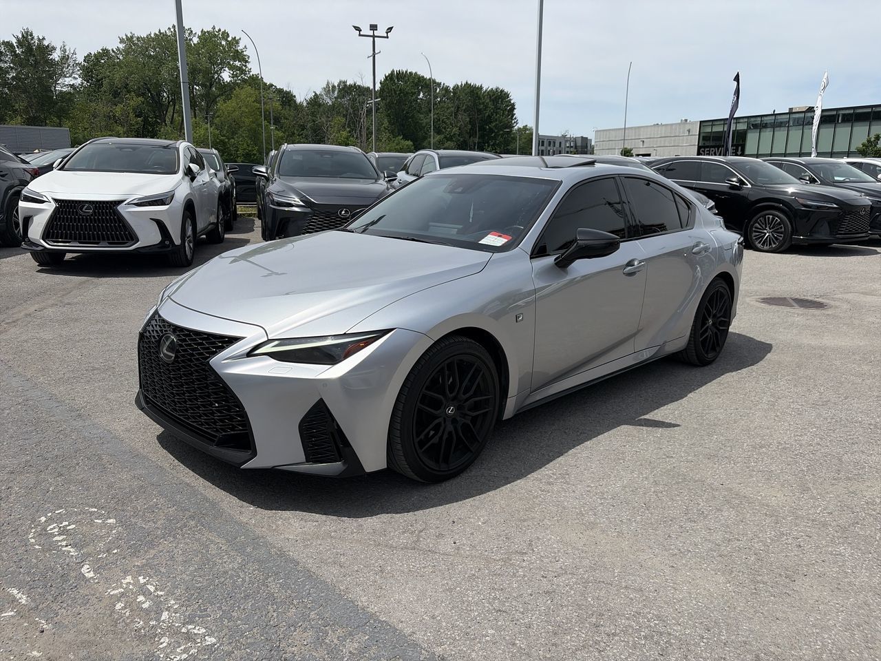 Lexus IS 350  2024