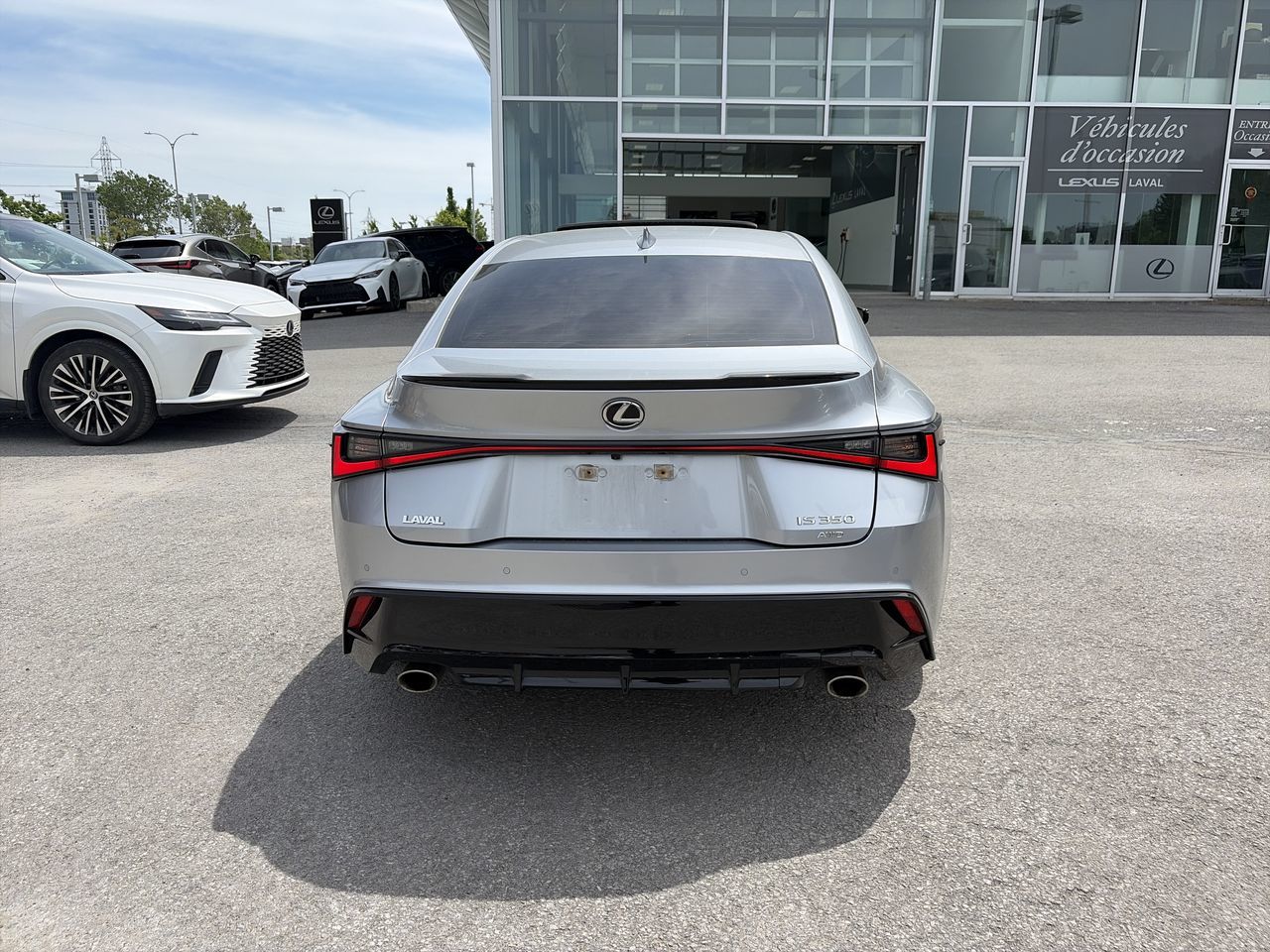 Lexus IS 350  2024