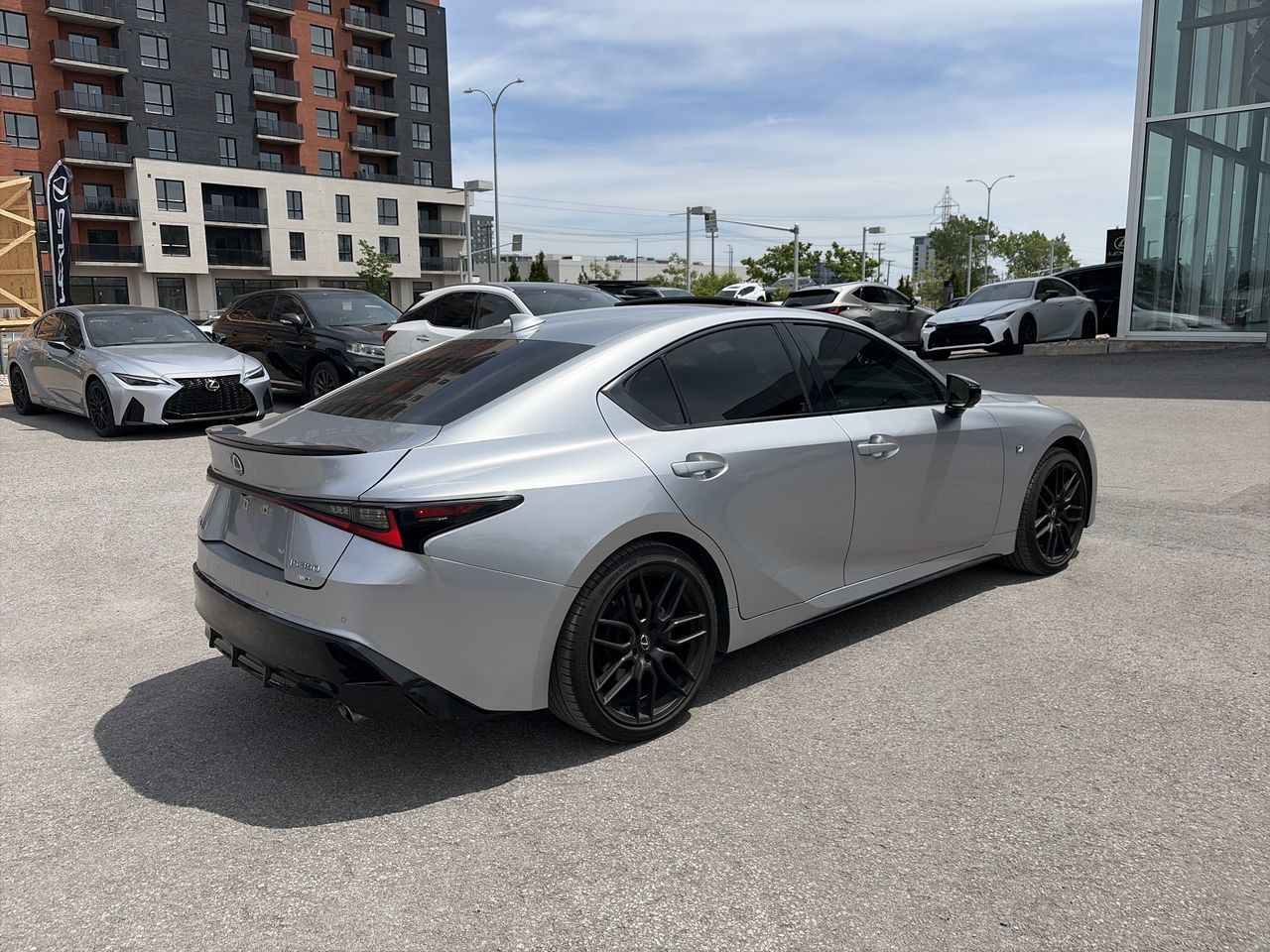 Lexus IS 350  2024