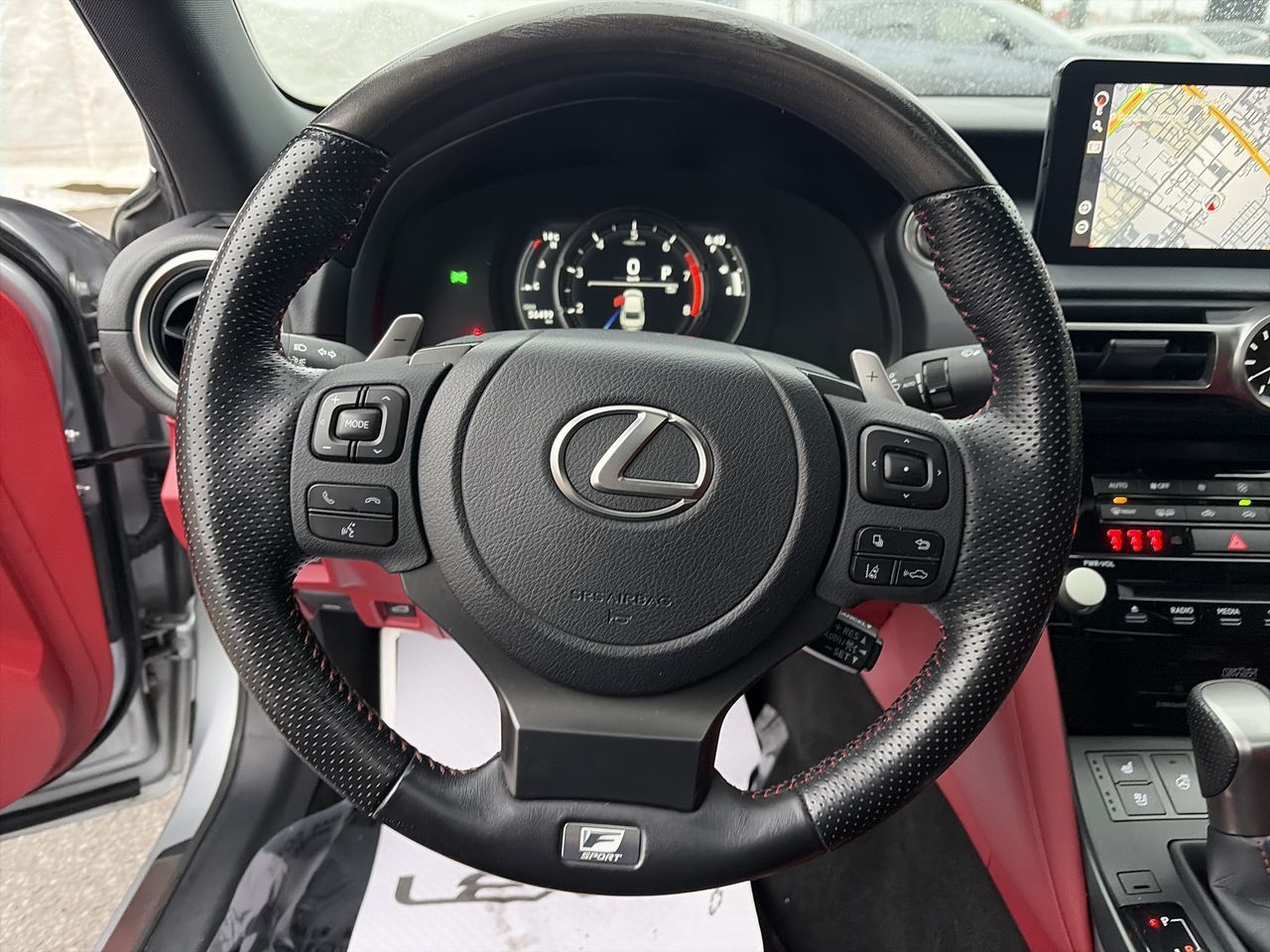 Lexus IS  2022 à Laval, Québec