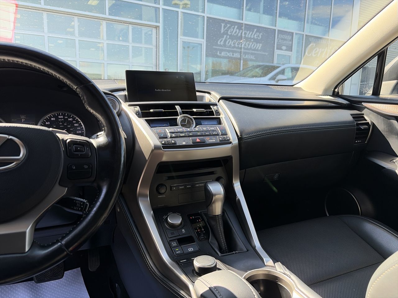 Lexus NX 200t  2017