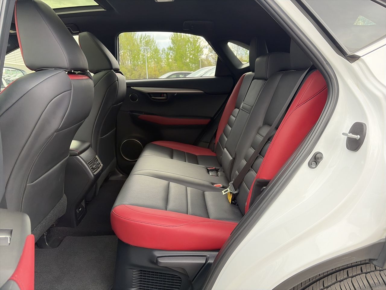 Lexus NX 300  2019