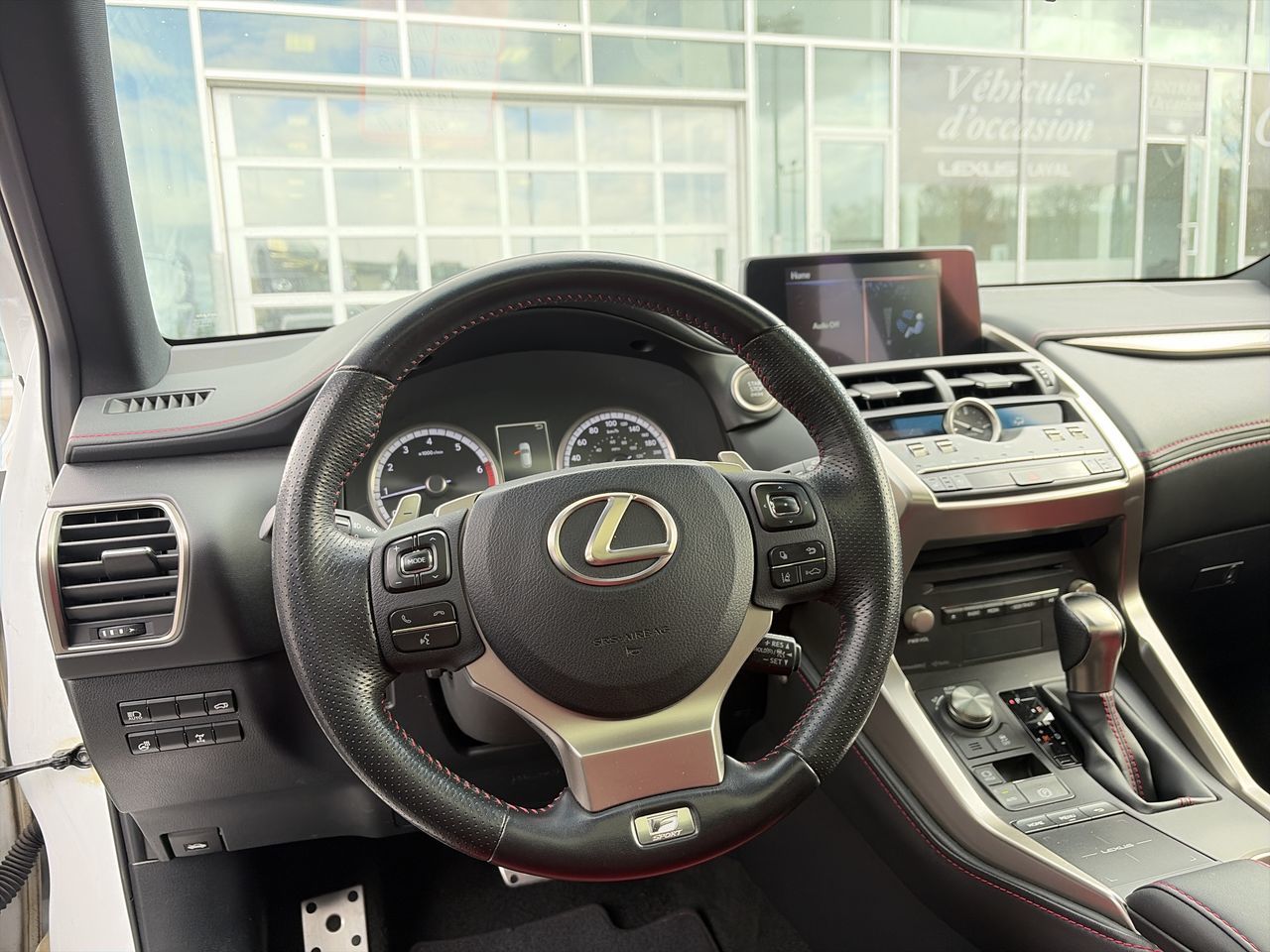 Lexus NX 300  2019