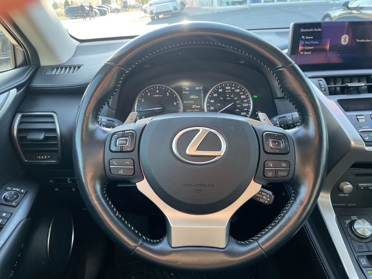 Lexus NX 300  2020