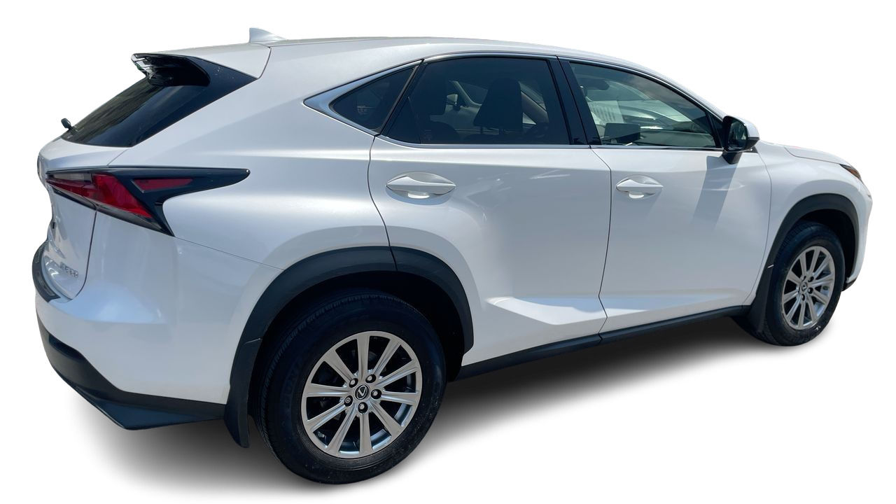 Lexus NX 300  2021 à Laval, Québec