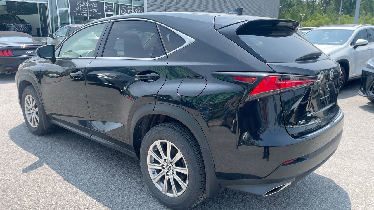 Lexus NX 300  2021 à Laval, Québec