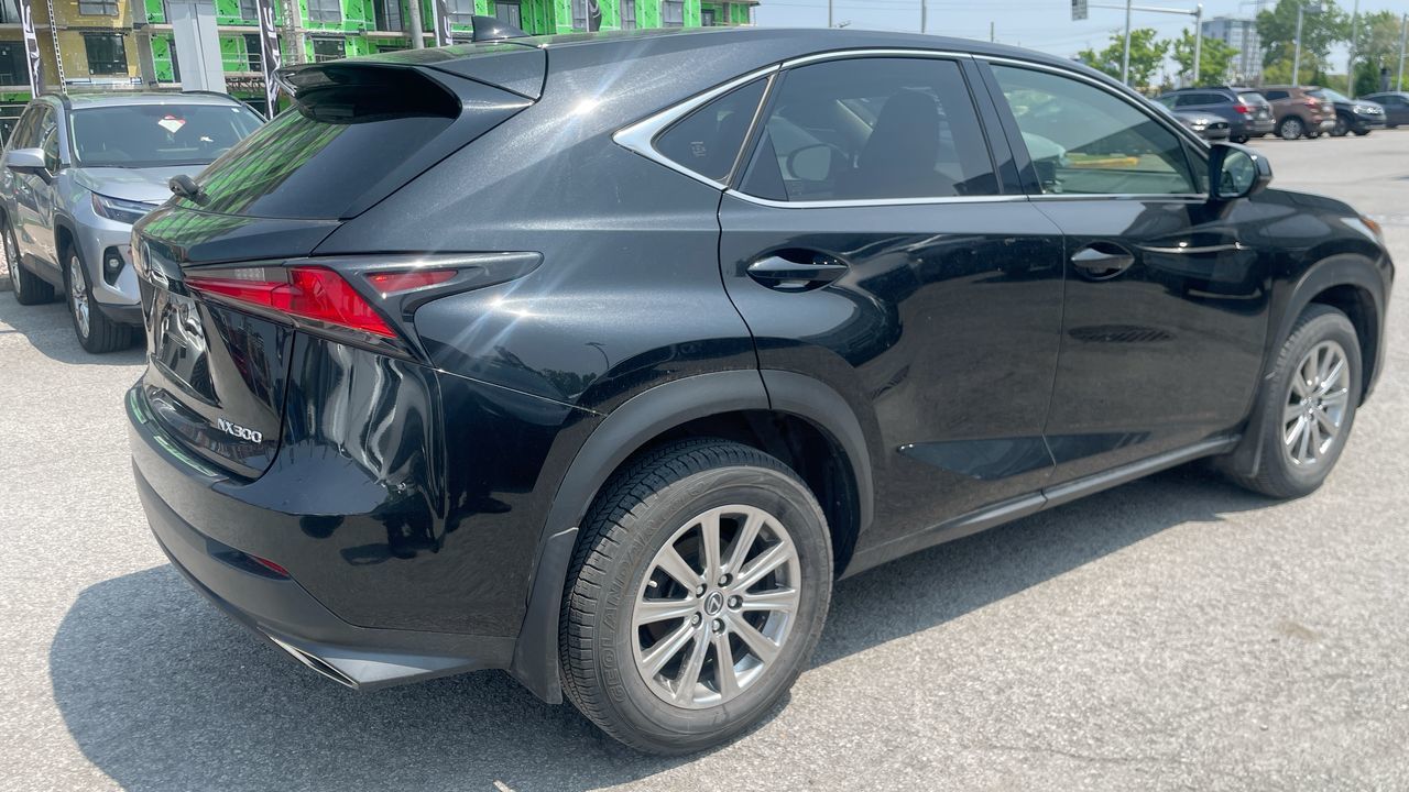 Lexus NX 300  2021 à Laval, Québec