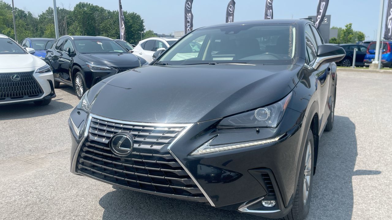 Lexus NX 300  2021 à Laval, Québec
