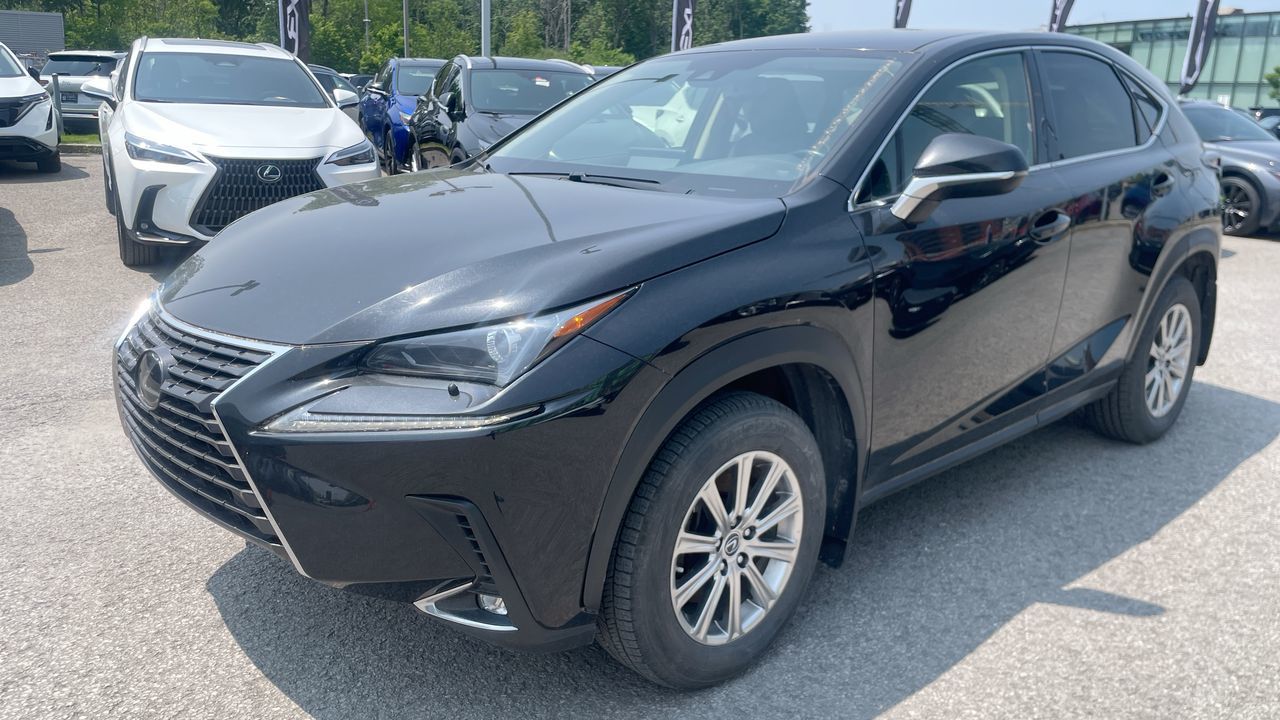 Lexus NX 300  2021 à Laval, Québec