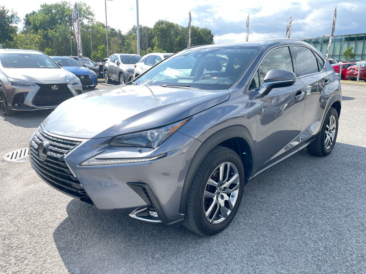 Lexus NX 300  2021 à Laval, Québec