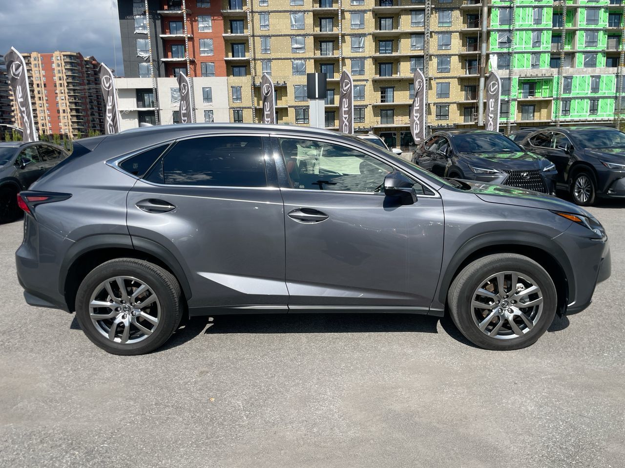 Lexus NX 300  2021 à Laval, Québec