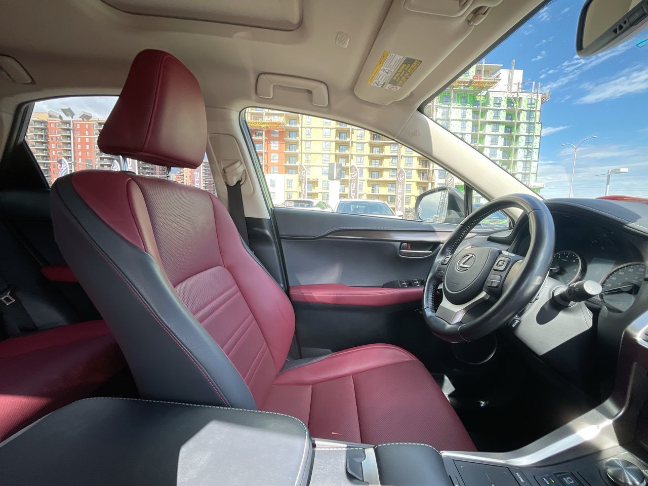 Lexus NX 300  2021 à Laval, Québec