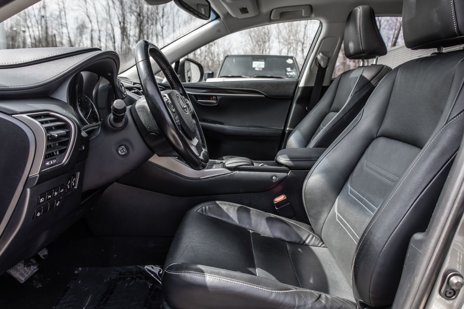 2016 Lexus NX 300h in Laval, Quebec