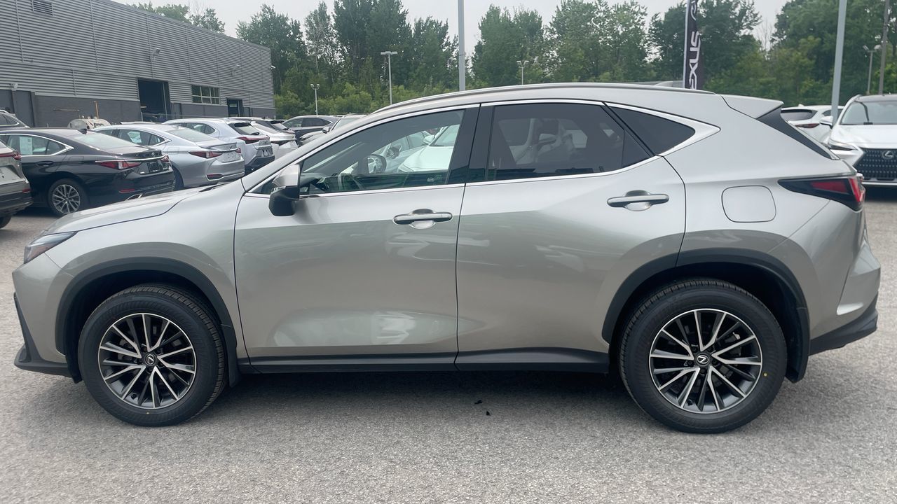 Lexus NX 450h+  2023 à Laval, Québec