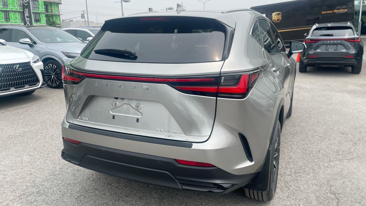 Lexus NX 450h+  2023 à Laval, Québec