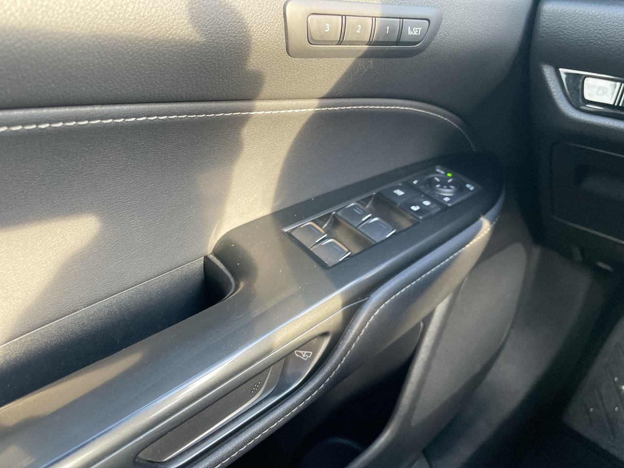 Lexus NX 450h+  2023