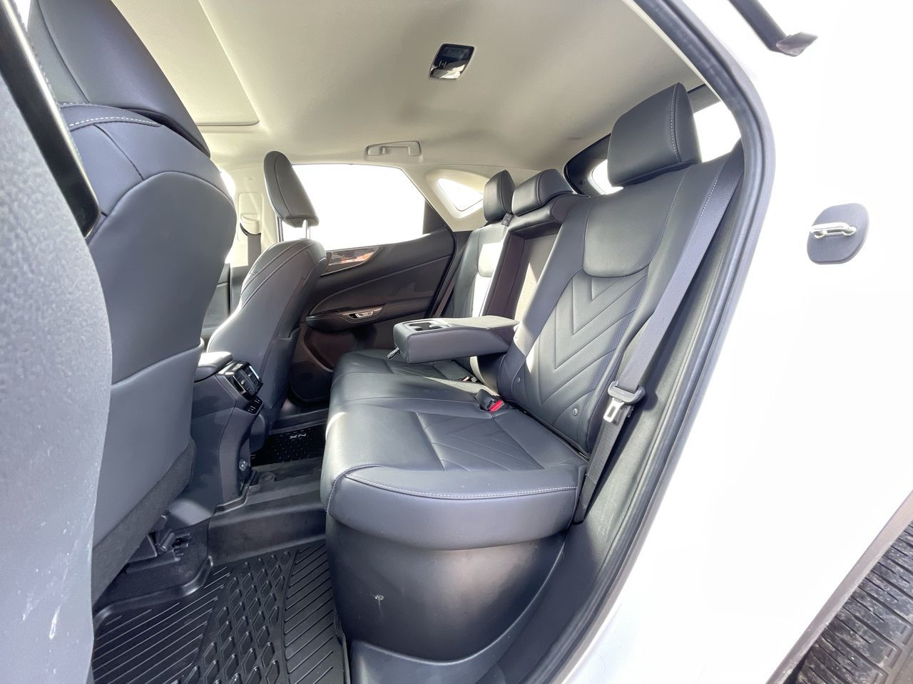 Lexus NX 450h+  2023