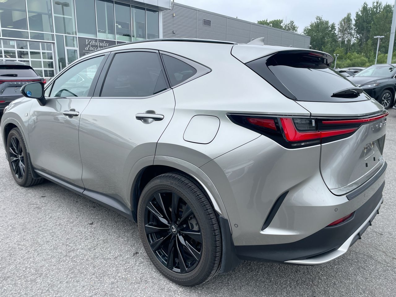 Lexus NX 450h+  2025 à Laval, Québec