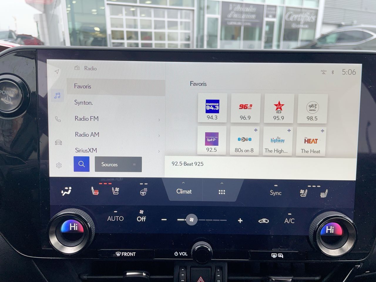 Lexus NX 450h  2023 à Laval, Québec