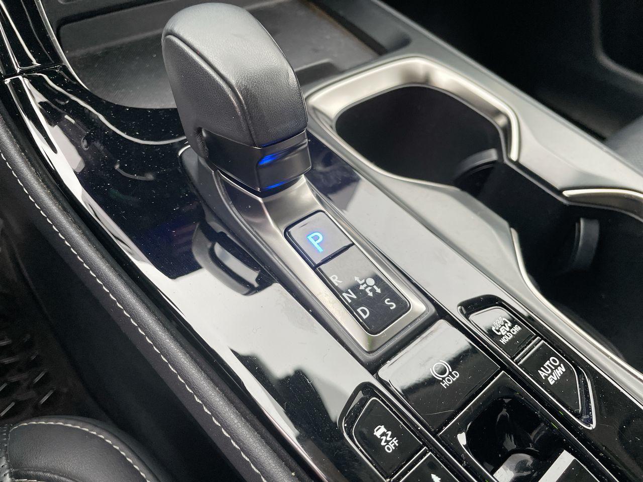 Lexus NX 450h  2023 à Laval, Québec