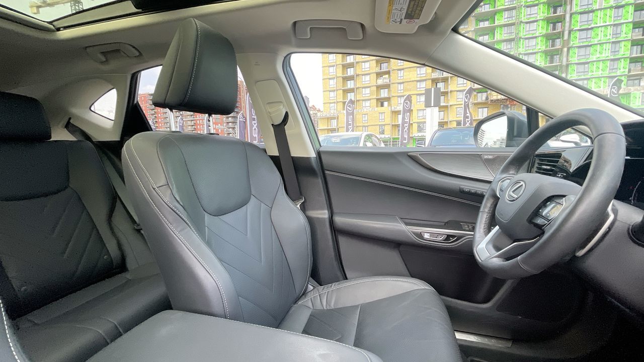 2022 Lexus NX in Laval, Quebec