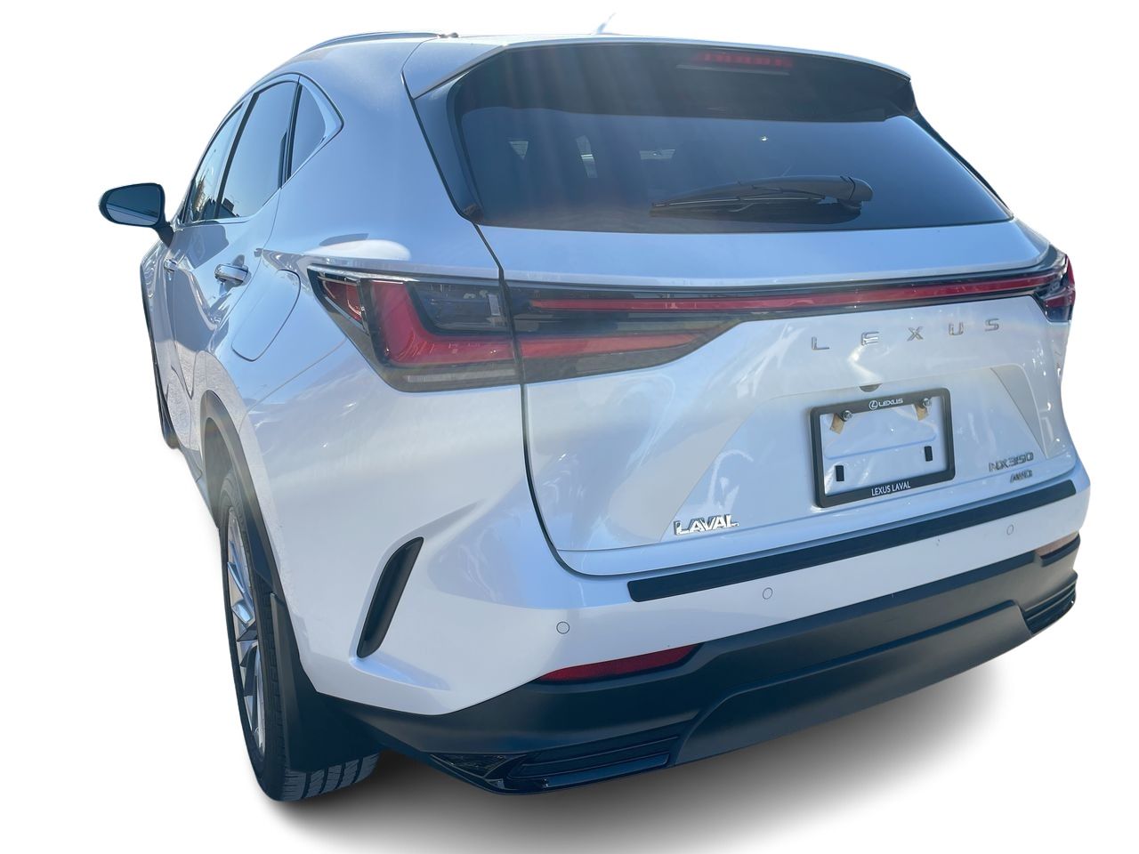 Lexus NX  2022