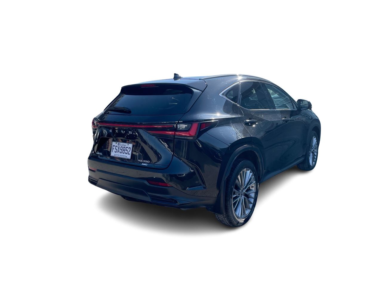 Lexus NX  2022