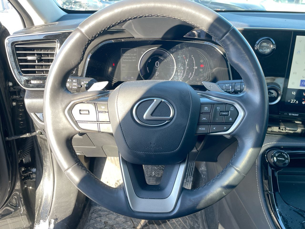Lexus NX  2022