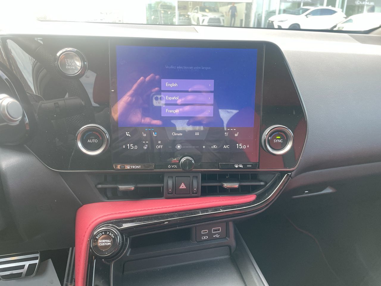 Lexus NX  2022 à Laval, Québec