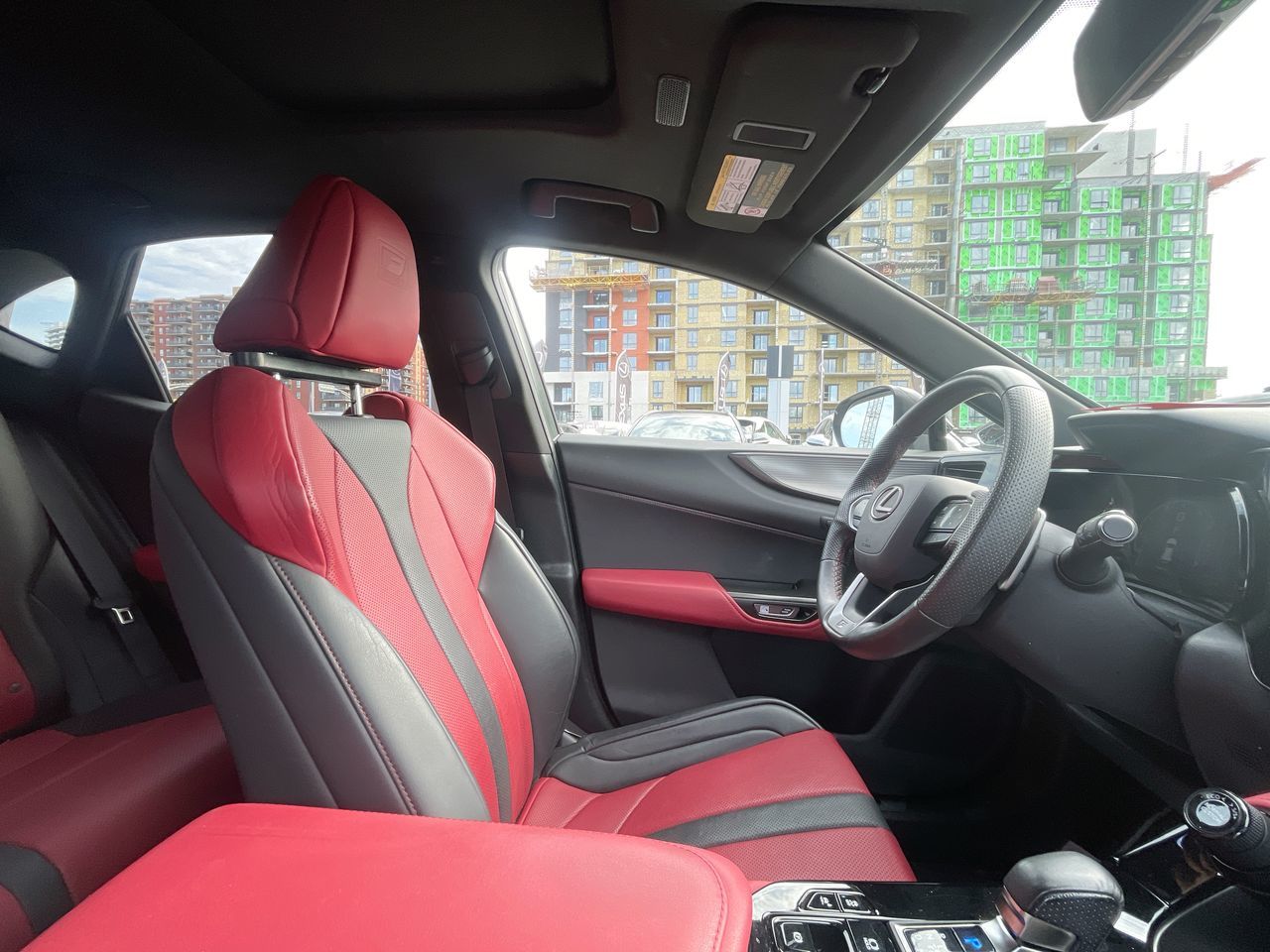 Lexus NX  2022 à Laval, Québec