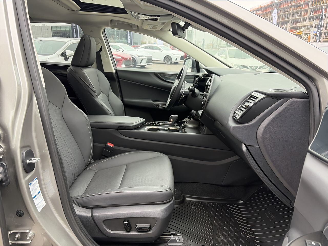 Lexus NX  2022 à Laval, Québec