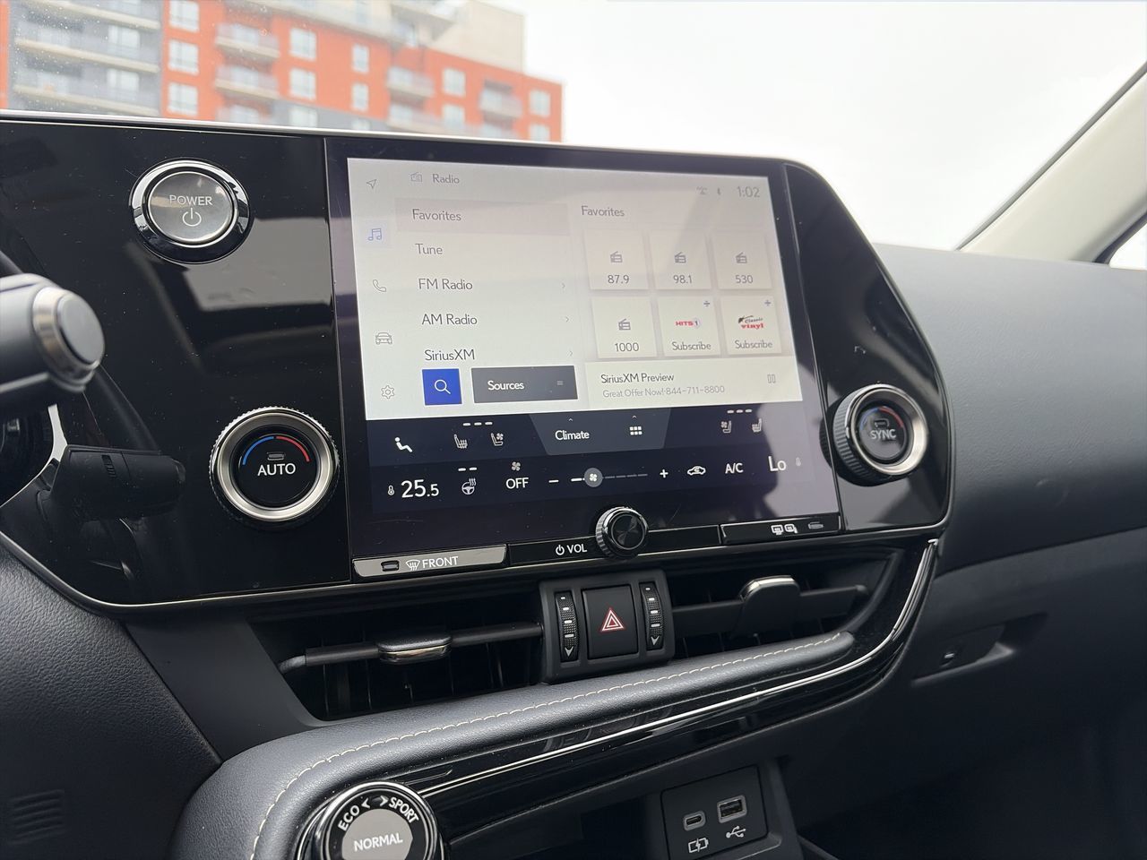 Lexus NX  2022 à Laval, Québec