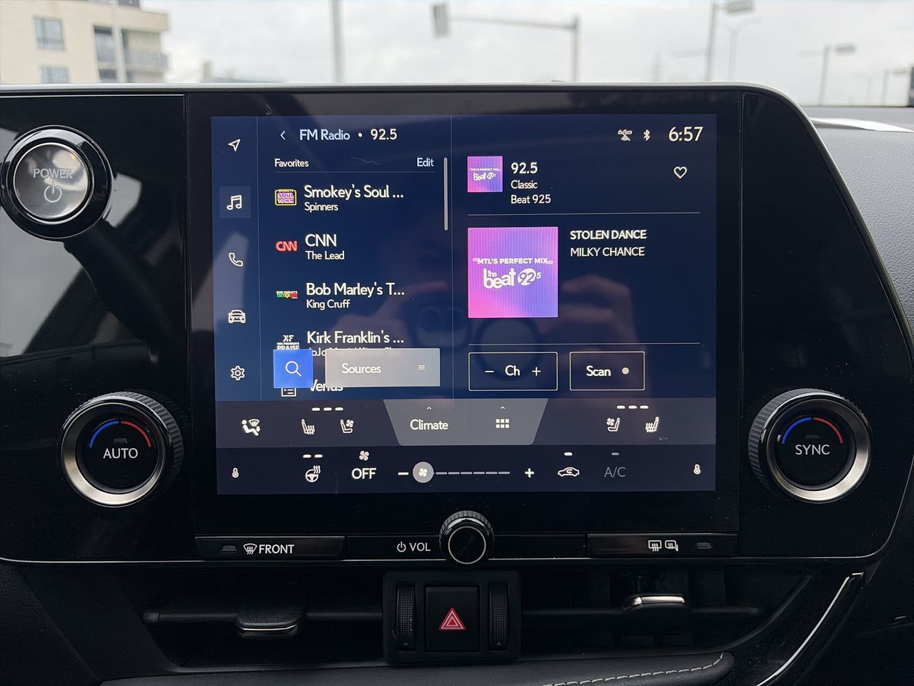 Lexus NX  2022 à Laval, Québec